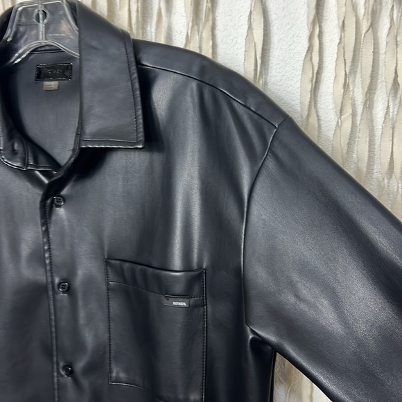 MOTHER The Roomie Frenchie Black Faux Leather Long Sleeve Button Down Size XS - Picture 2 of 11